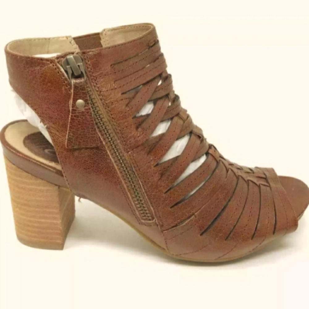 NIB Women's Earthies Siena Cinnamon Ankle Peep Toe Leather ♥ 8.5M & 9.0M